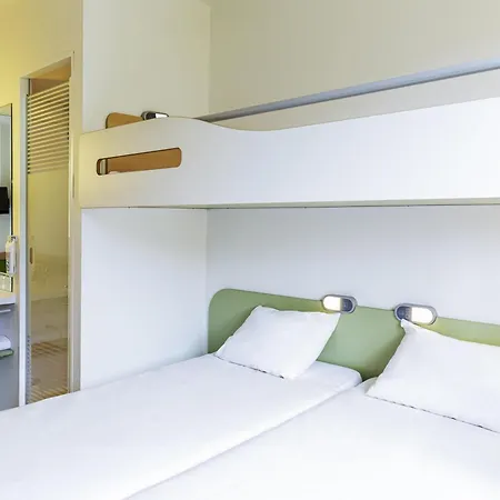 Πανσιόν Ibis Budget 3*