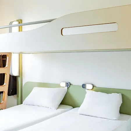 Pensión Ibis Budget Oviedo