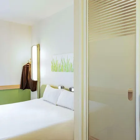 Ibis Budget Guest house 2*